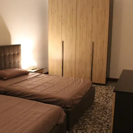 Little Guest house *